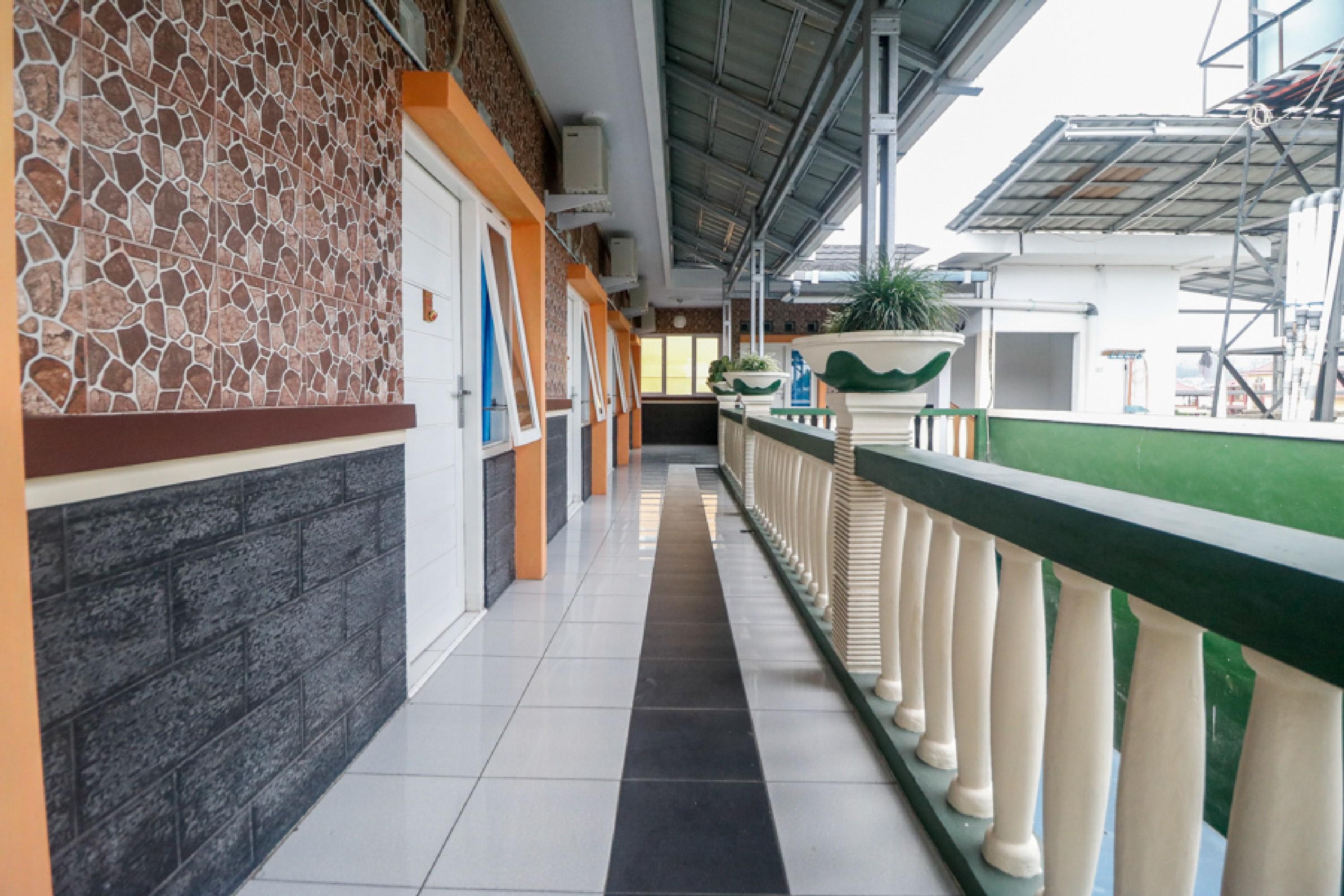 Reddoorz Near Kartini Mall Lampung